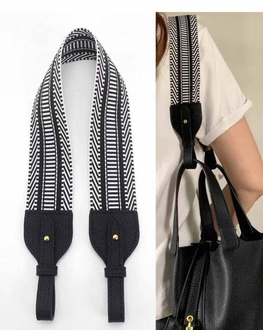Why Bucket Bags Are Making a Smart Comeback