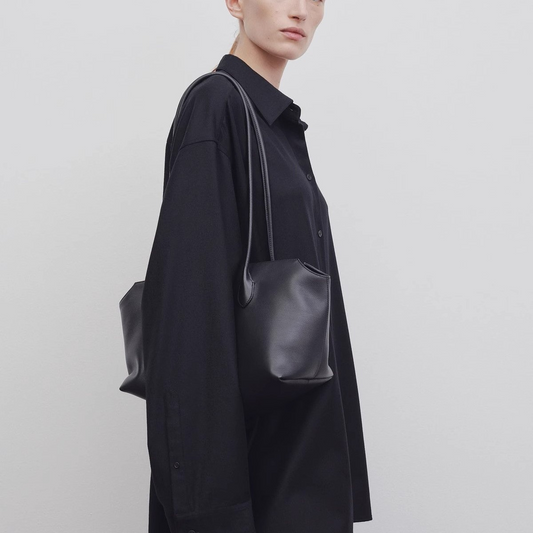 Tote Bags for the Modern Woman: Size, Style, and Substance