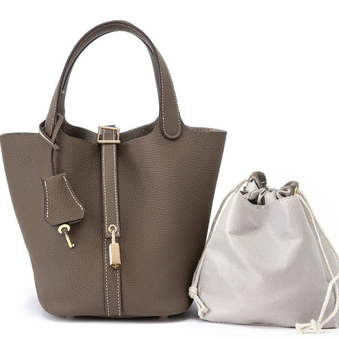 Are Bucket Bags Still in Style?