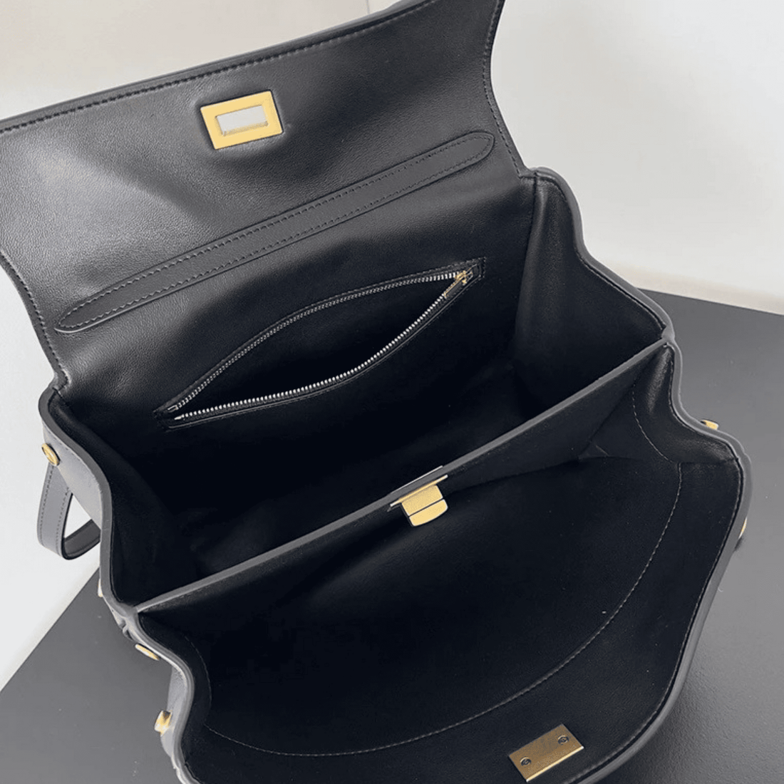 Handbag Hardware 101: More Than Just Decoration