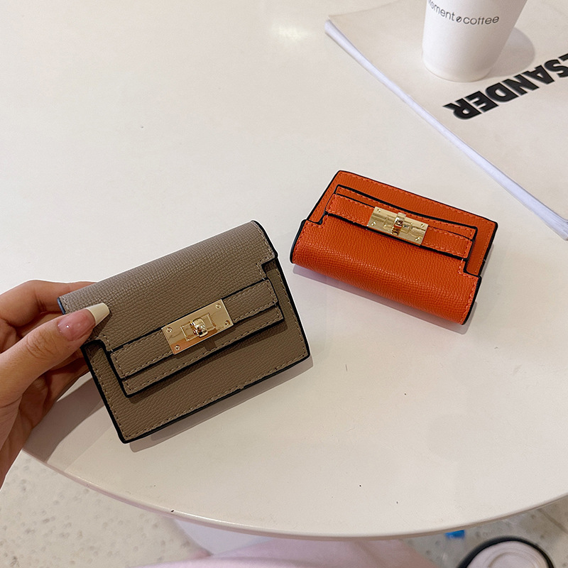 Women's Slim Card Wallet
