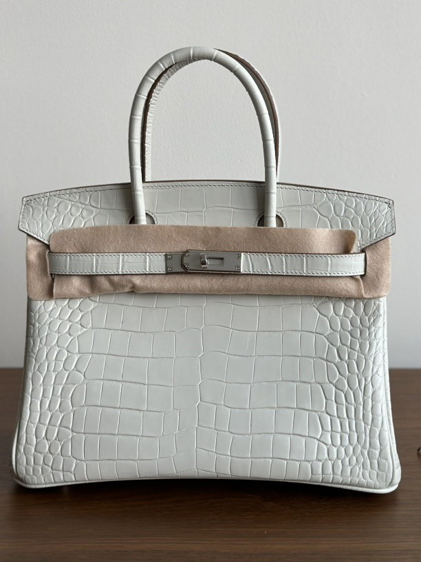 Florvane™ Crocodile Pattern Cowhide Handbag